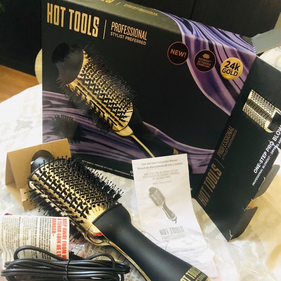 hot tools 24k gold blowout styler